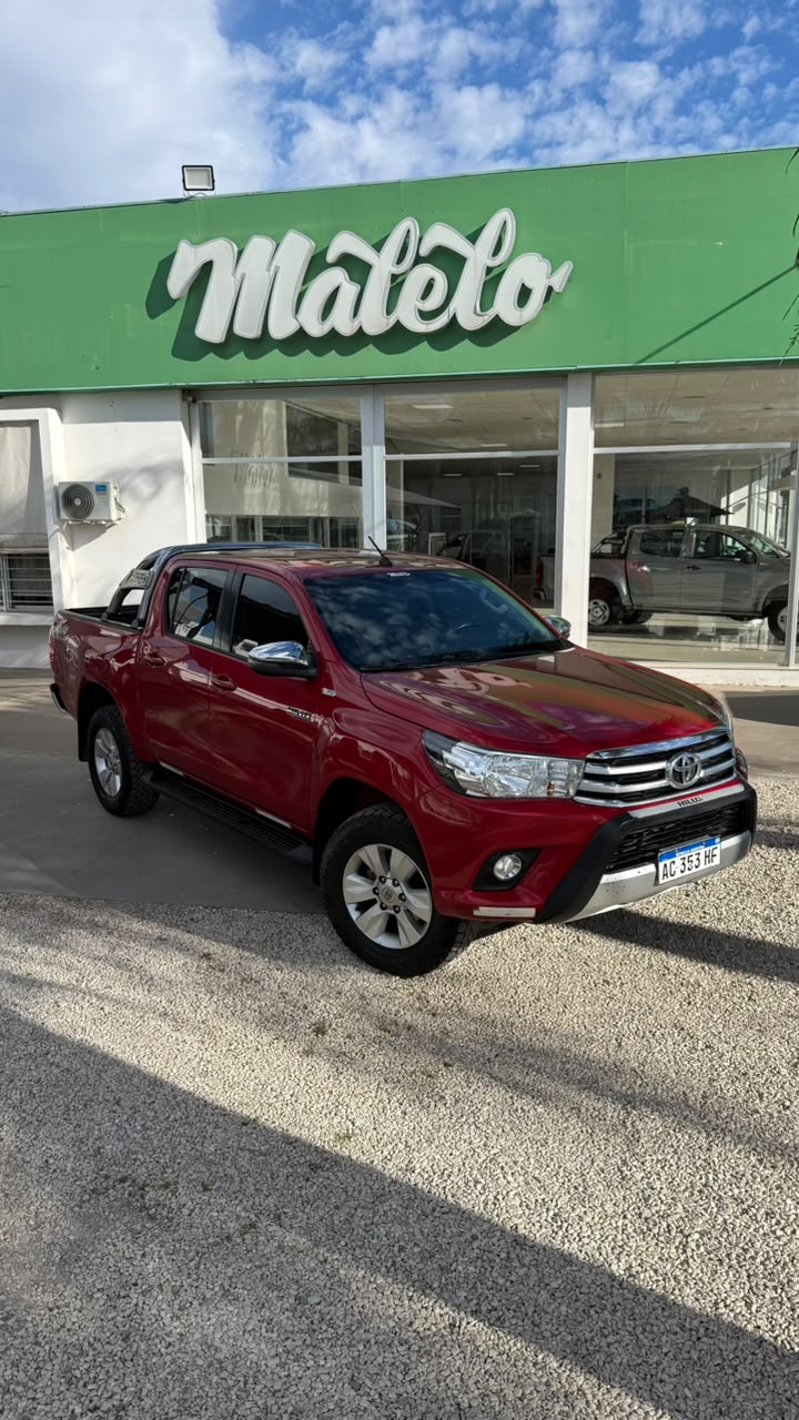 TOYOTA - HILUX SRV  4X4  - AUTOMÁTICA - 2018